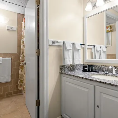 The Sparhawk Oceanfront Resort Ogunquit Room photo